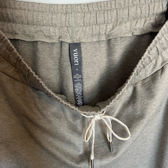 VUORI Performance Jogger - Picture 6 of 6